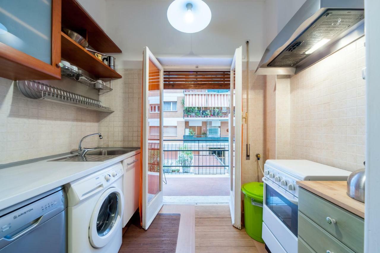 Appartamento Privato A Marconi ローマ エクステリア 写真